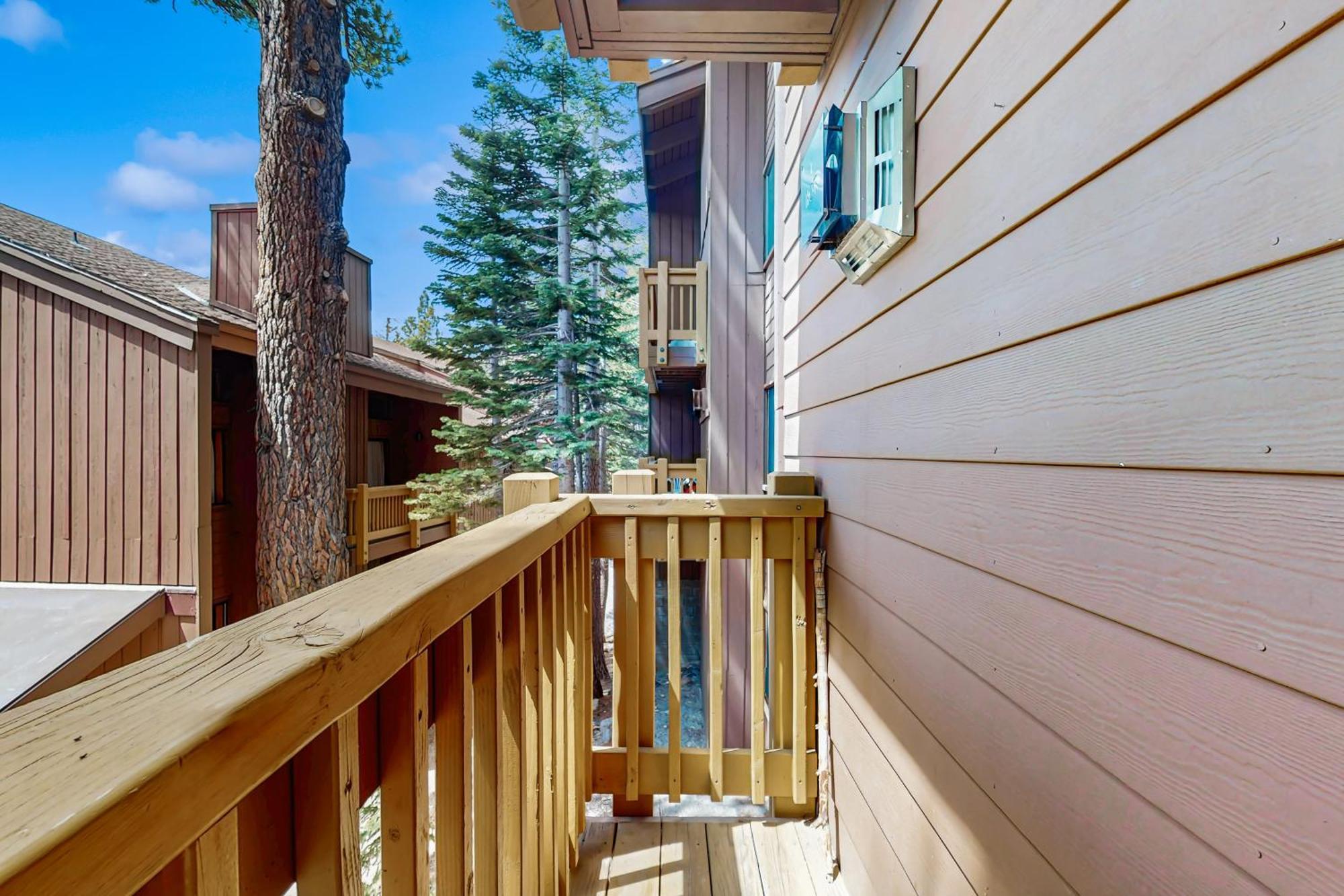 Mammoth Ski & Racquet 93K Mammoth Lakes Exterior foto